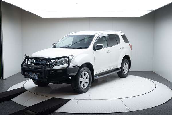 2016 Isuzu MU-X LS-T