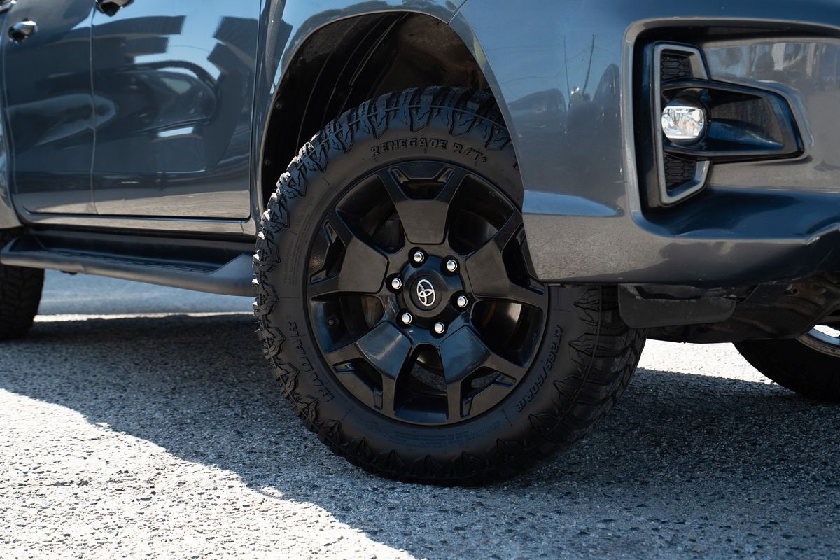 2019 Toyota Hilux Rogue GUN126R 4X4