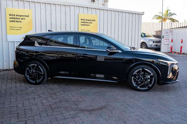 2025 Kia K4 GT-Line CL4m thumb-9