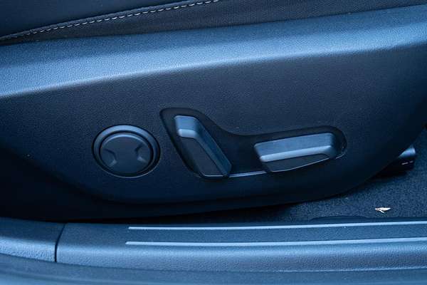 2025 Kia K4 GT-Line CL4m thumb-17