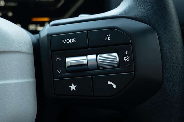 2025 Kia K4 GT-Line CL4m thumb-24
