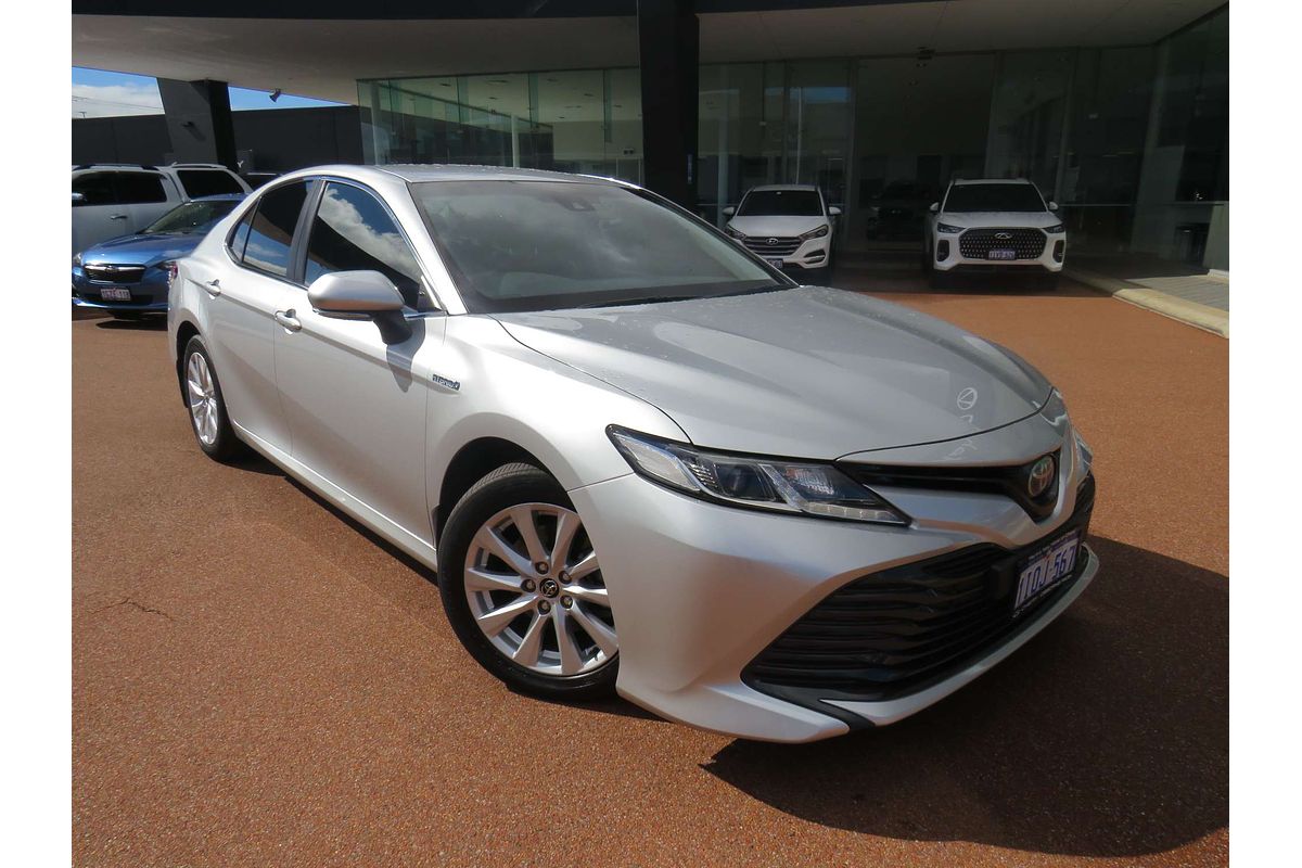 2019 Toyota Camry Ascent AXVH71R