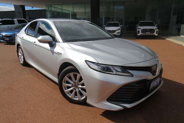 2019 Toyota Camry Ascent AXVH71R