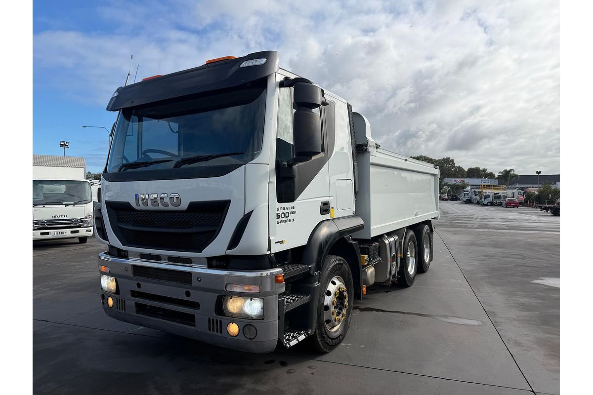 2017 Iveco Stralis AD450