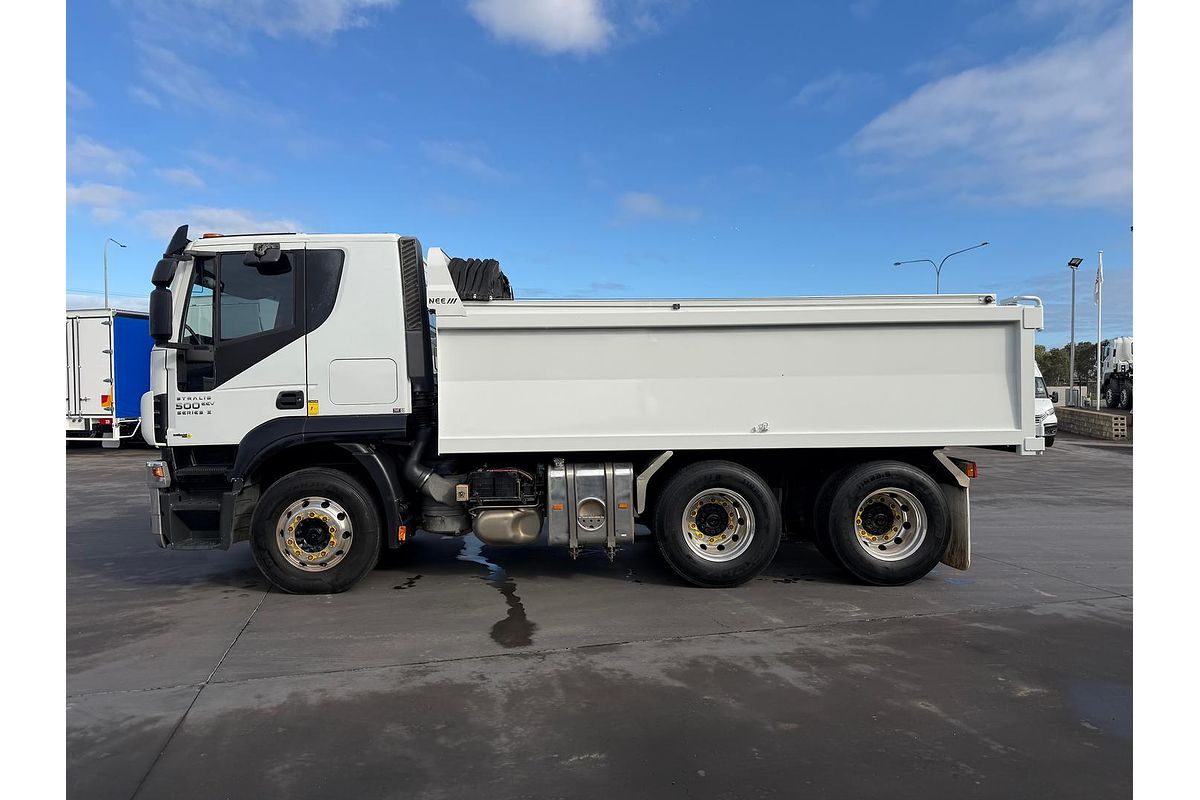 2017 Iveco Stralis AD450