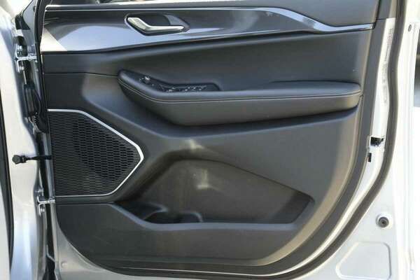 2022 Jeep Grand Cherokee L Night Eagle WL