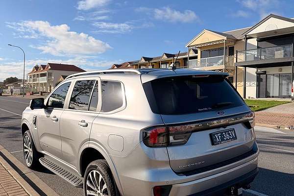 2025 Ford Everest Platinum 3.0L thumb-3