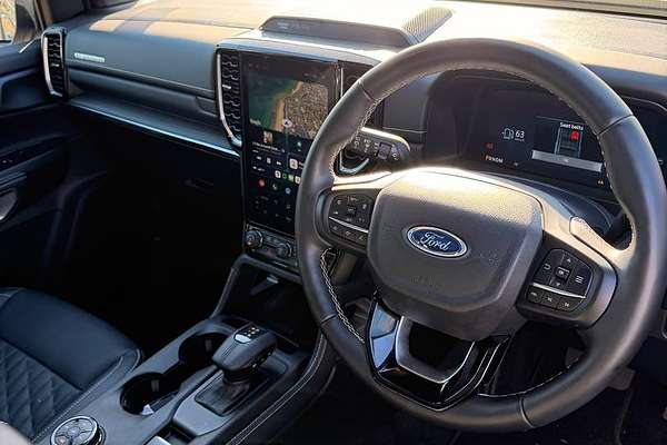 2025 Ford Everest Platinum 3.0L thumb-6