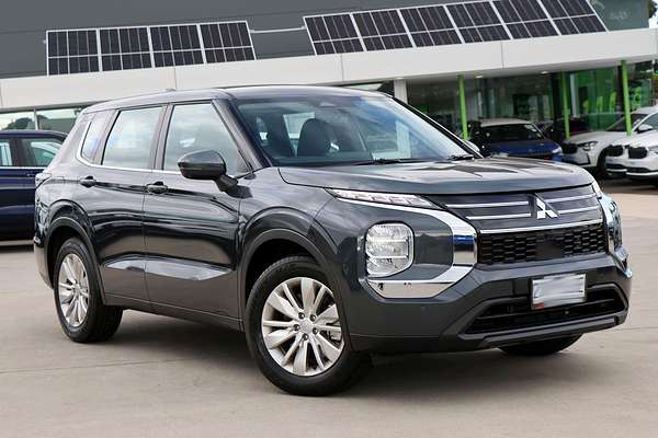 2025 Mitsubishi Outlander ES ZM