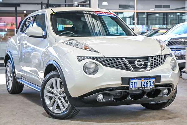 2014 Nissan JUKE ST F15