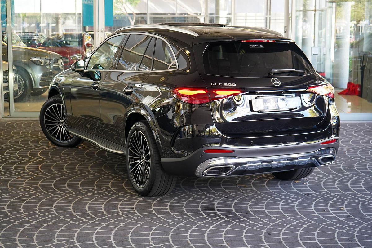 X254 806MY GLC200 WAG 9G 9sp 2 0T/17kW