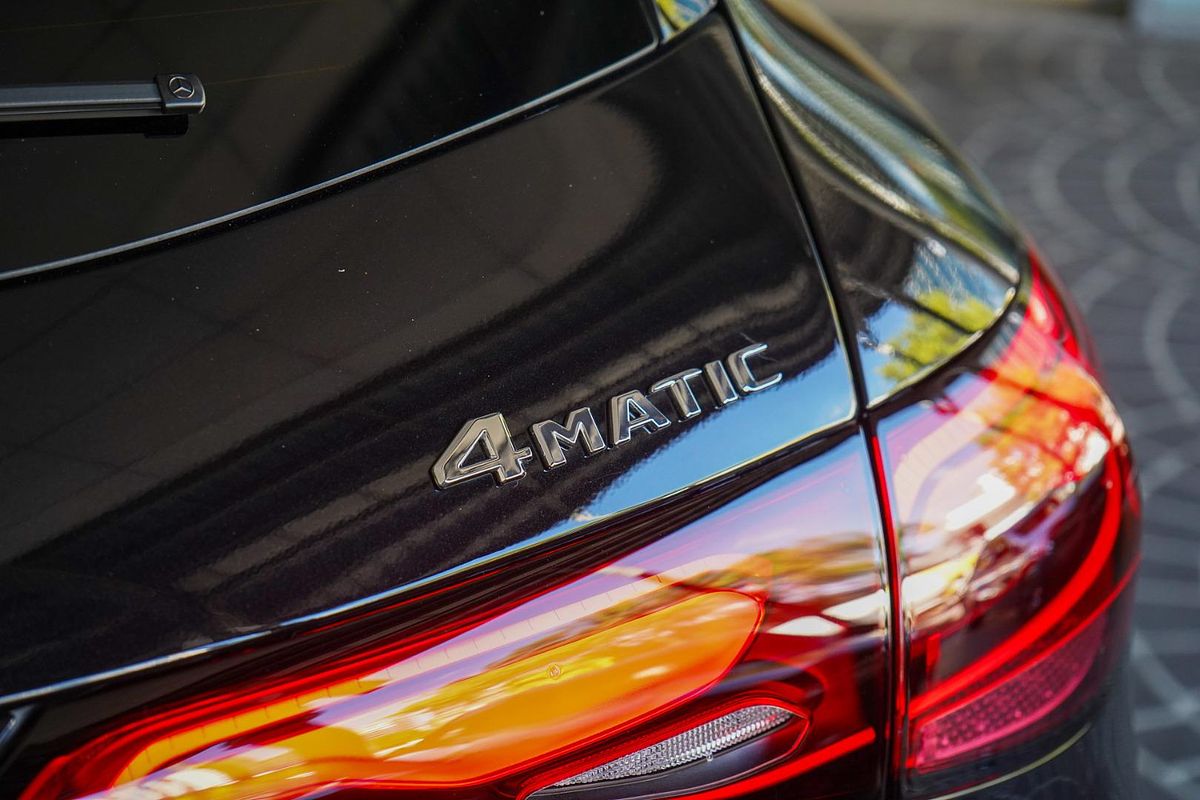 X254 805+055MY GLC200 WAG 9G 9 sp 2.0T/17kW