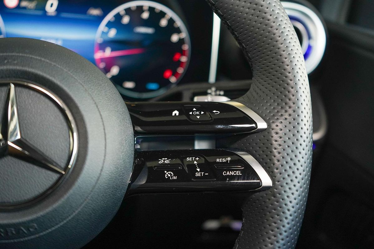 X254 806MY GLC200 WAG 9G 9sp 2 0T/17kW