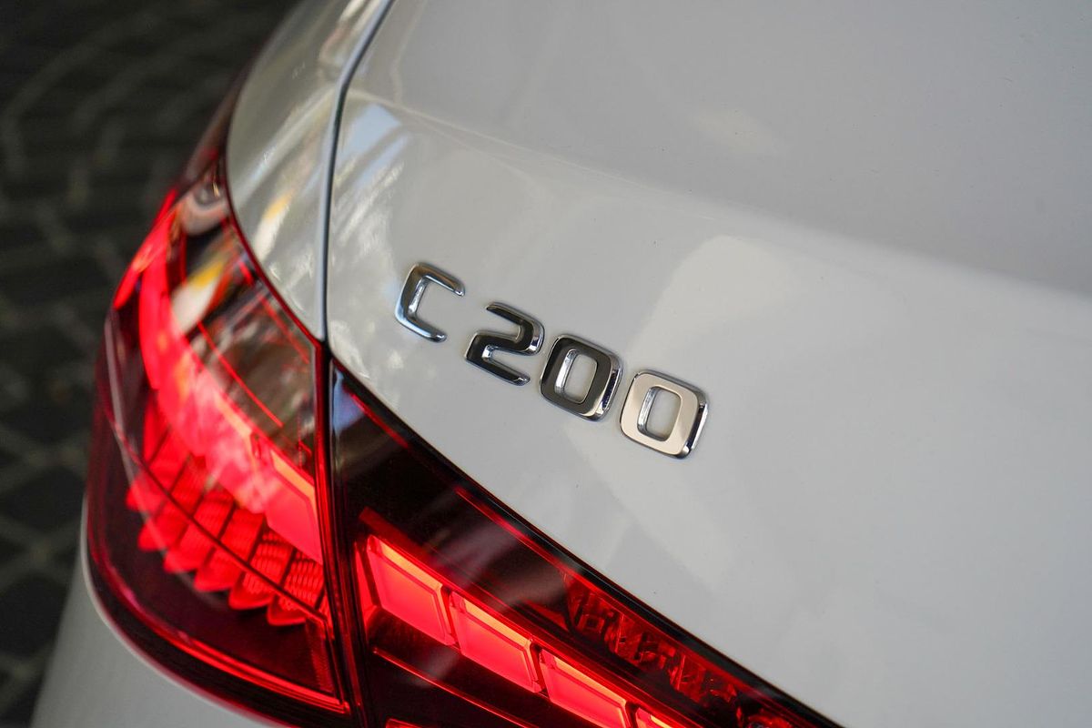 W206 802MY C200 SED 4dr 9G 9sp 1.5T/15kW