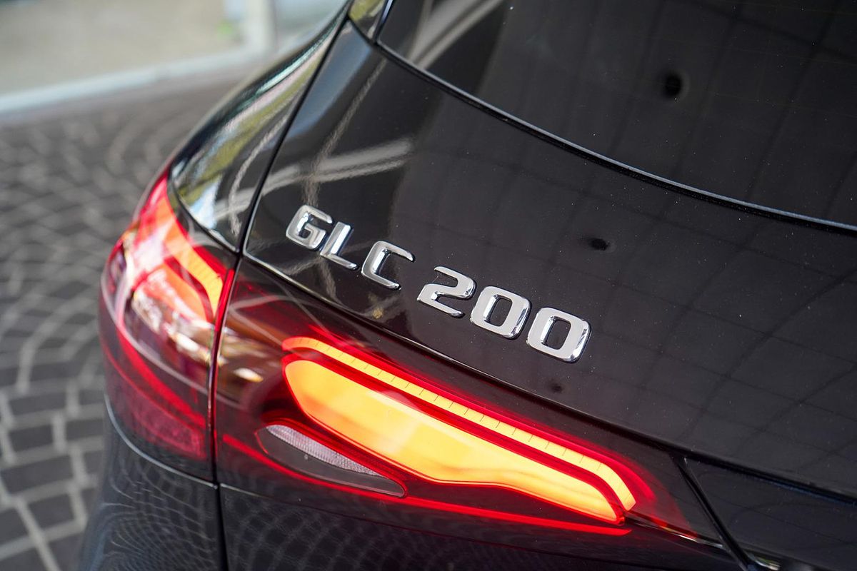 X254 806MY GLC200 WAG 9G 9sp 2 0T/17kW