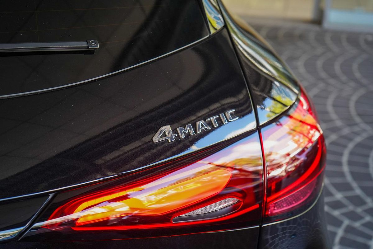 X254 806MY GLC200 WAG 9G 9sp 2 0T/17kW