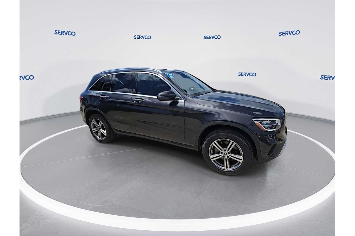 2022 Mercedes-Benz GLC 300