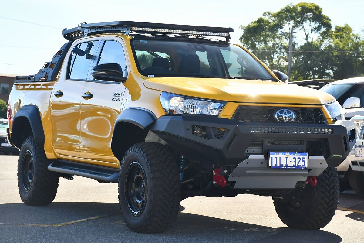 2025 Toyota Hilux SR GUN126R 4X4