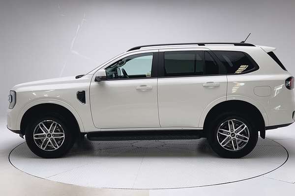 2024 Ford Everest Trend 2.0L thumb-4