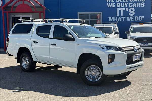 2022 Mitsubishi Triton GLX MR Rear Wheel Drive