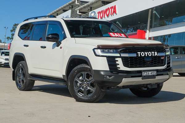 2023 Toyota Landcruiser GR Sport FJA300R