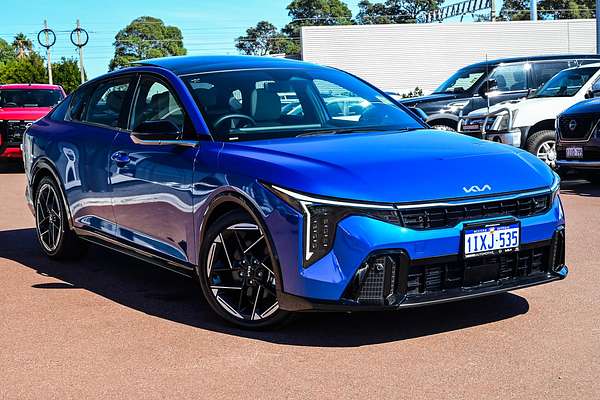 2025 Kia K4 GT-Line CL4m