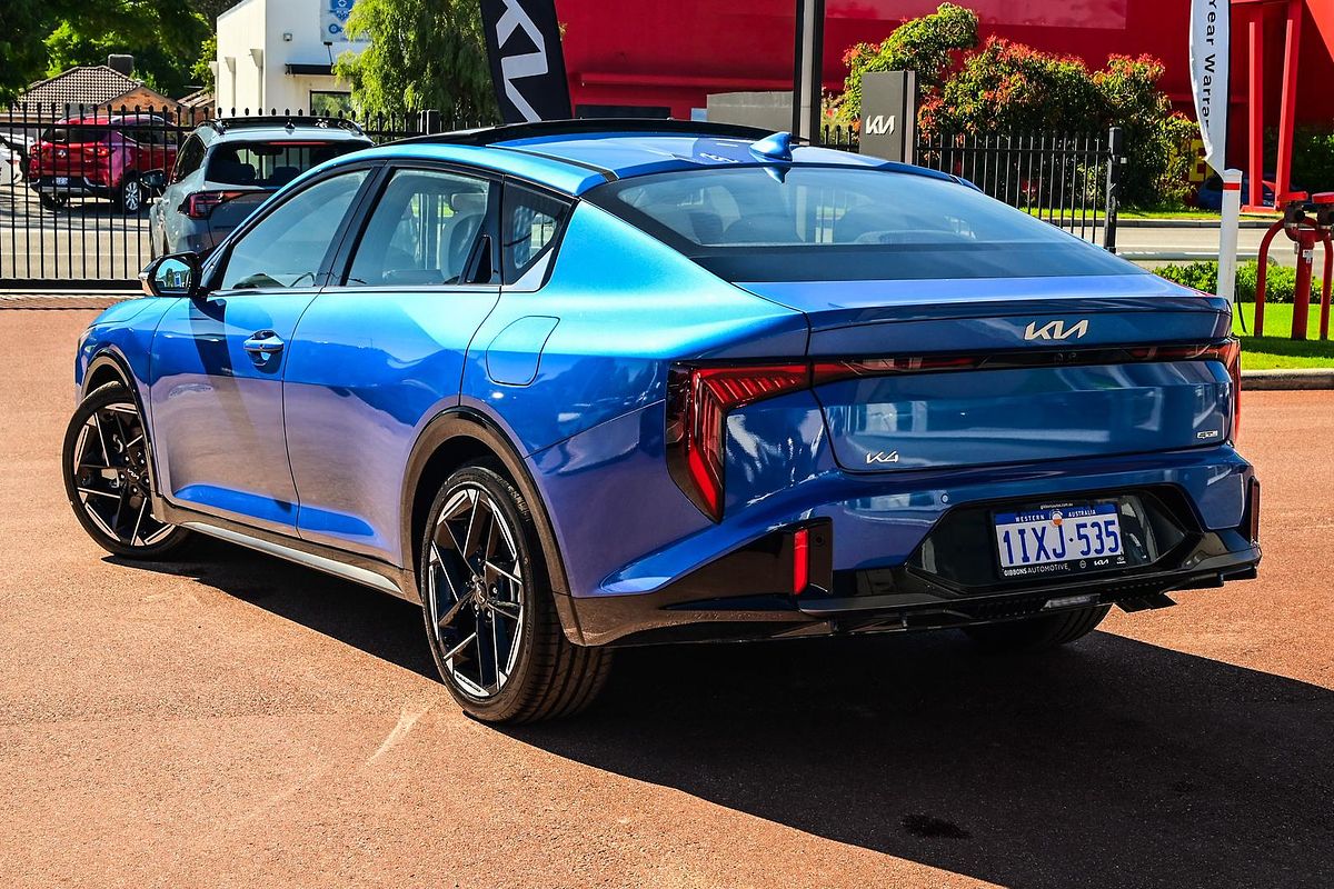 2025 Kia K4 GT-Line CL4m