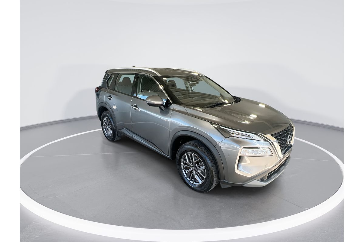 2024 Nissan X-TRAIL ST T33
