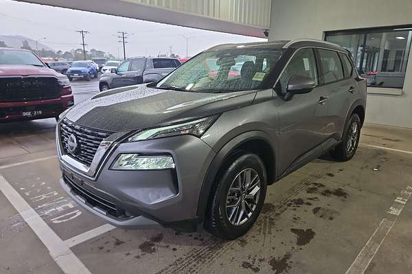 2024 Nissan X-TRAIL ST T33