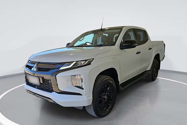 2022 Mitsubishi Triton GSR MR 4X4