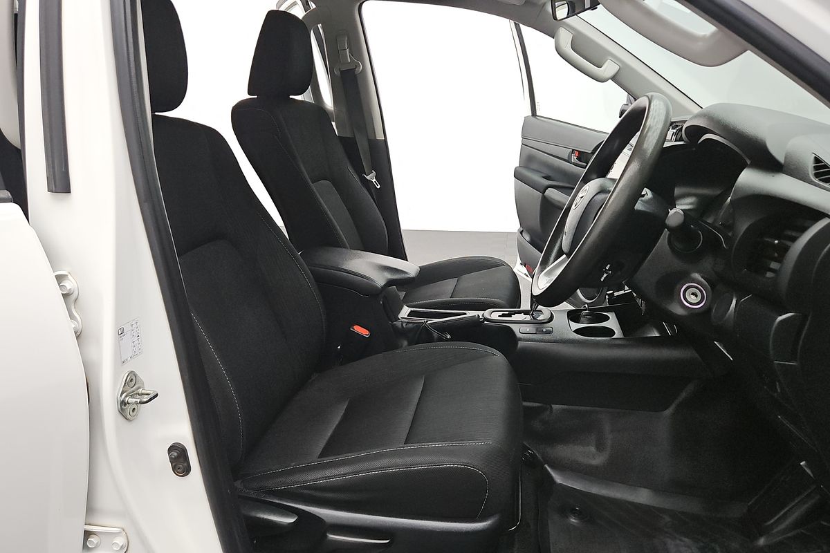 2022 Toyota Hilux SR GUN126R 4X4