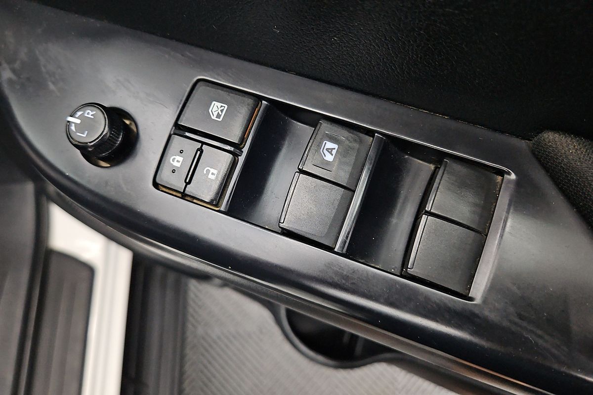 2022 Toyota Hilux SR GUN126R 4X4