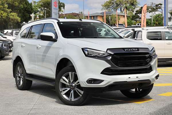 2024 Isuzu MU-X LS-T