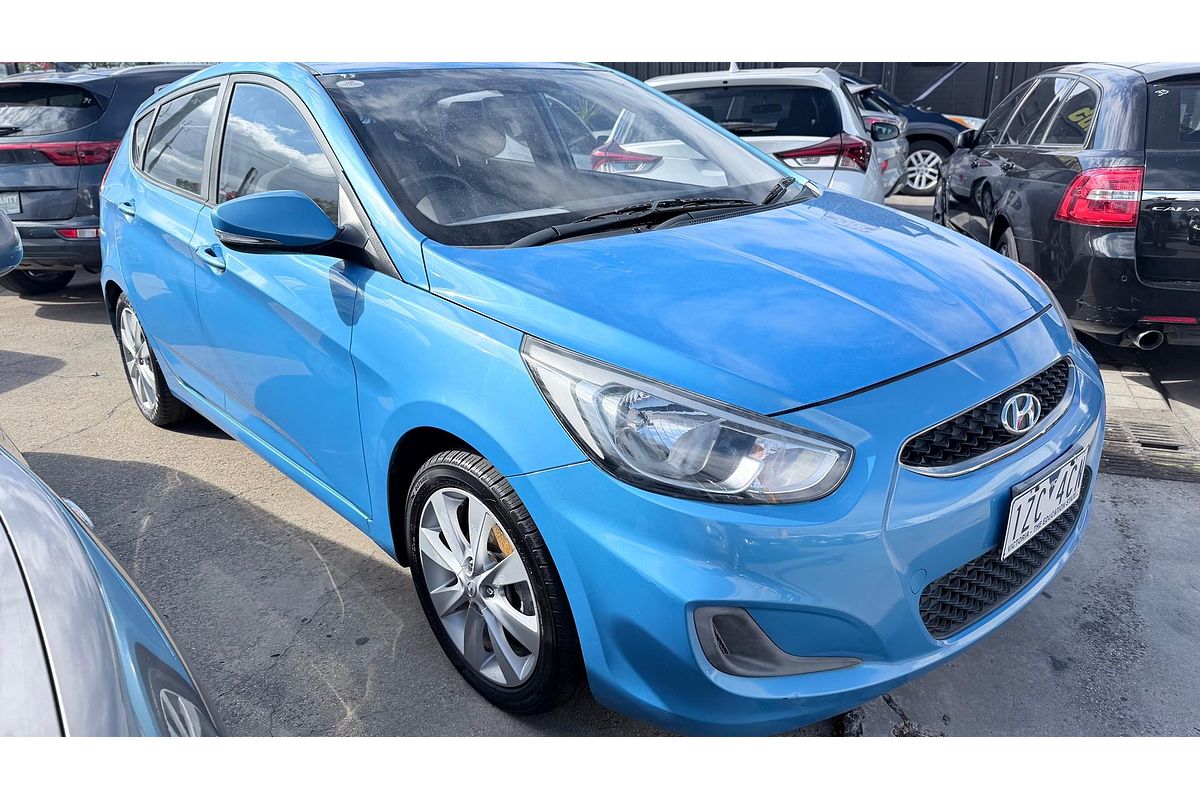 2017 Hyundai Accent Active RB4