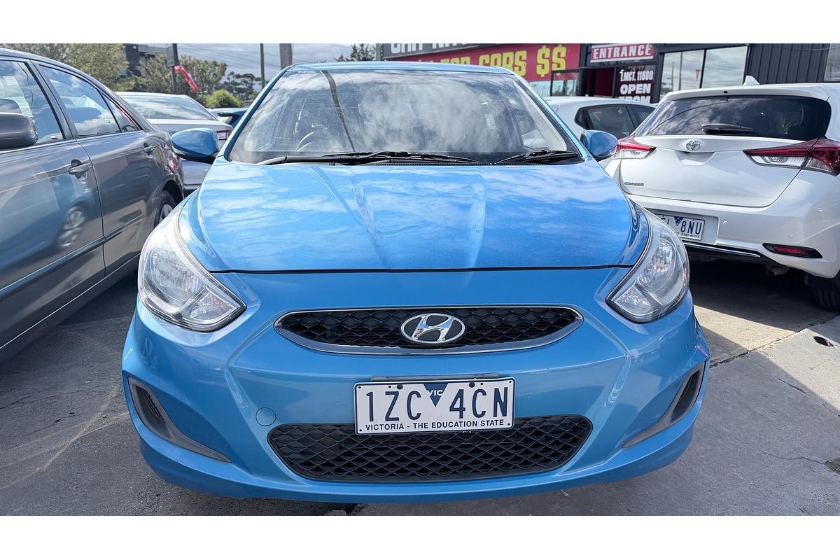 2017 Hyundai Accent Active RB4
