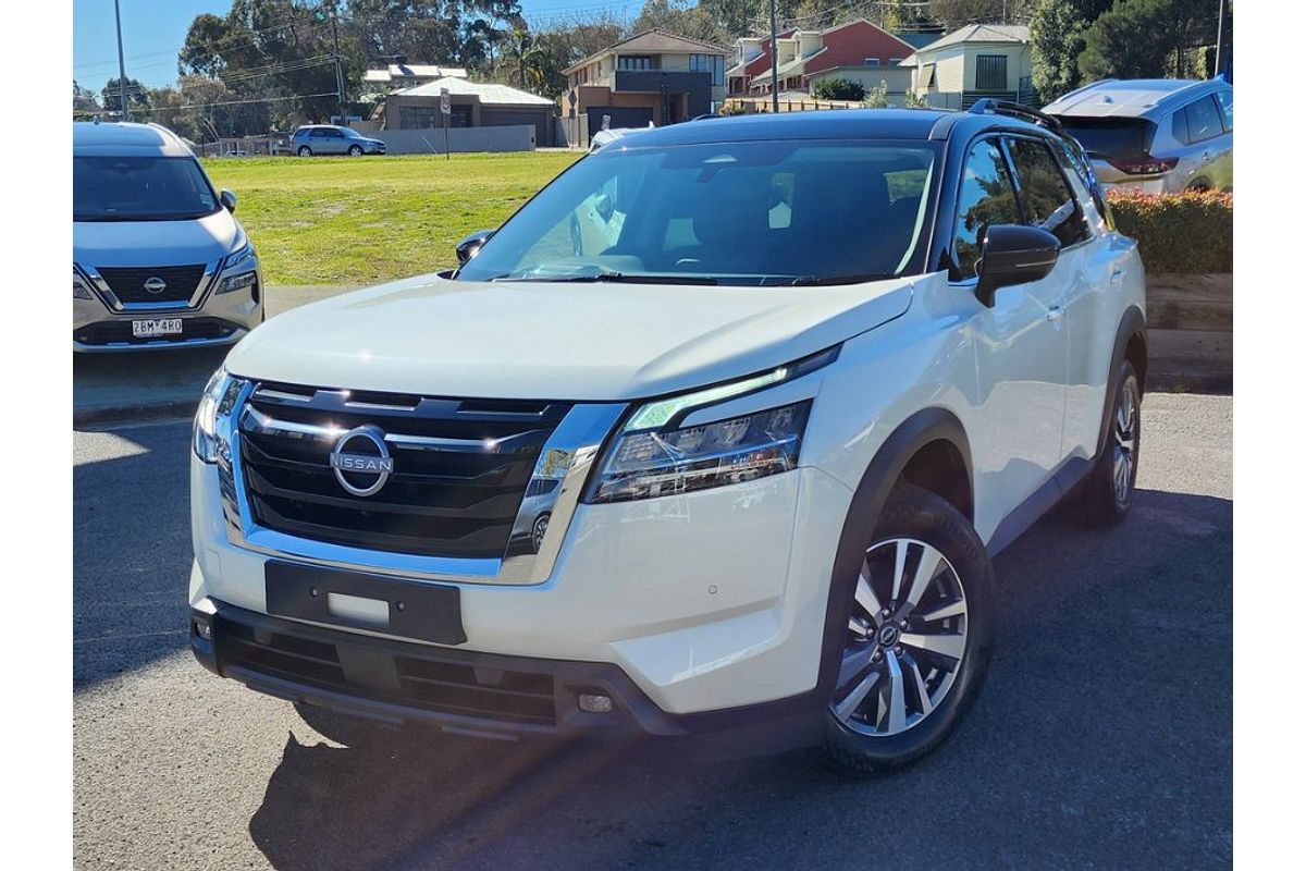 2024 Nissan Pathfinder Ti R53