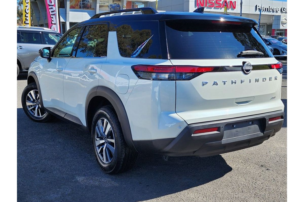 2024 Nissan Pathfinder Ti R53