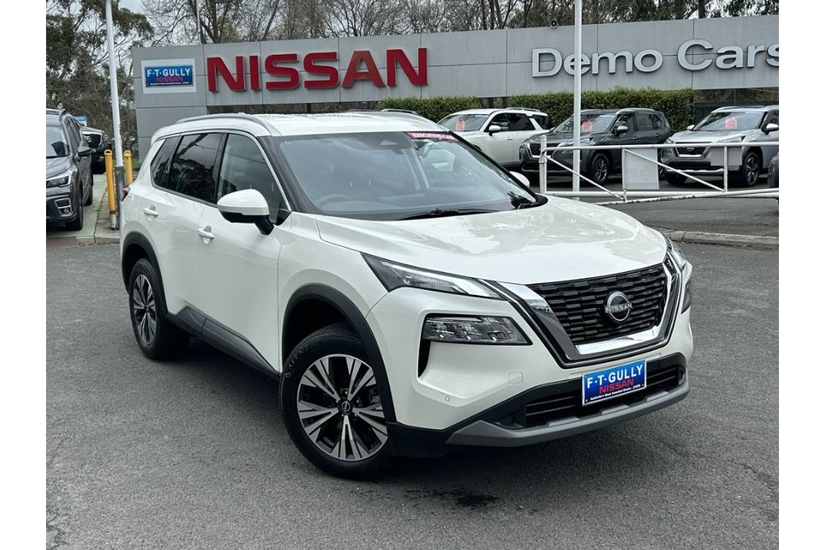 2025 Nissan X-TRAIL ST-L T33