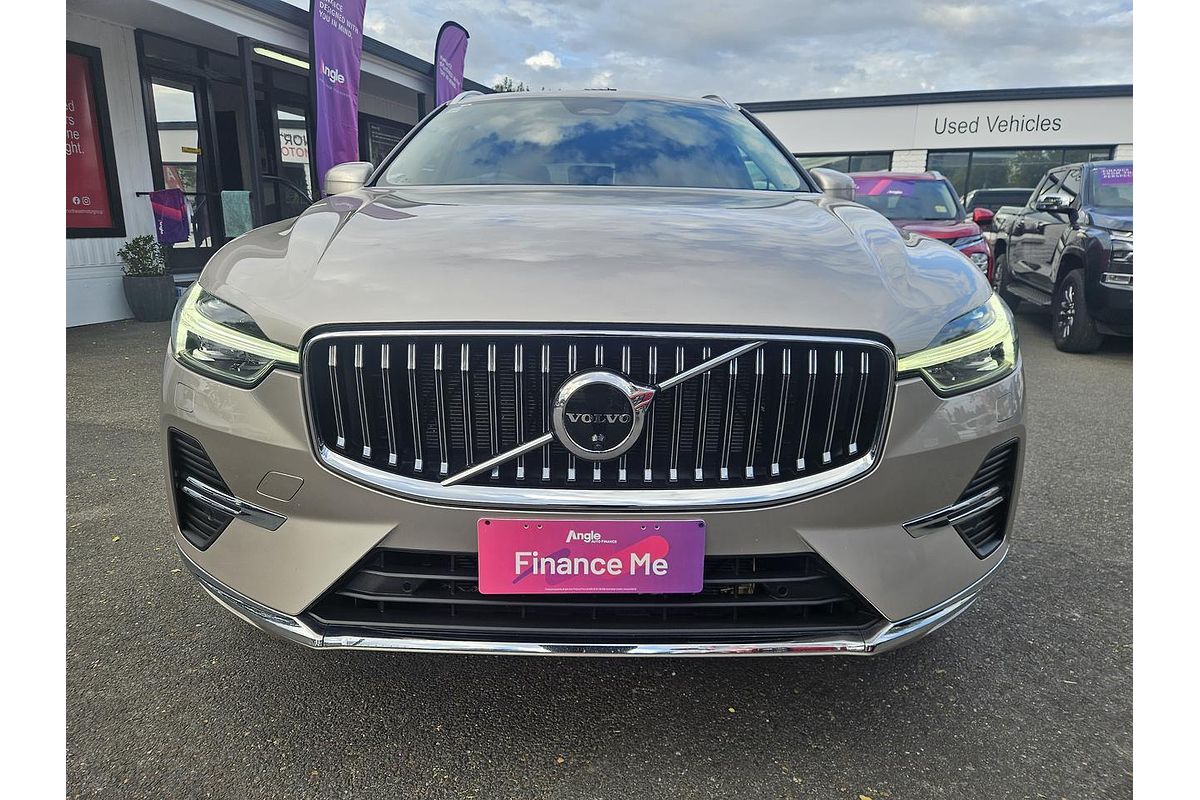 2023 Volvo XC60 Ultimate B5 Bright