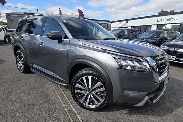 2022 Nissan Pathfinder Ti-L R53