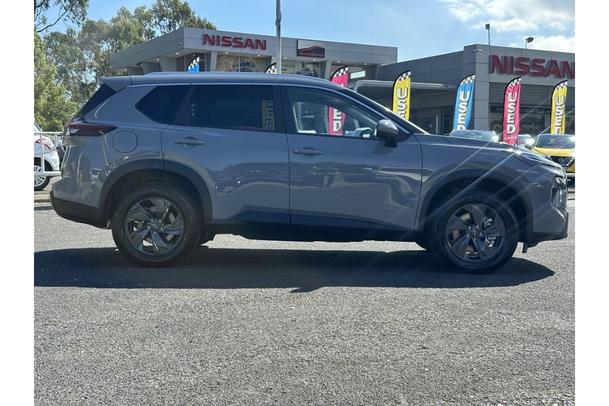 2025 Nissan X-TRAIL ST-L e-POWER T33