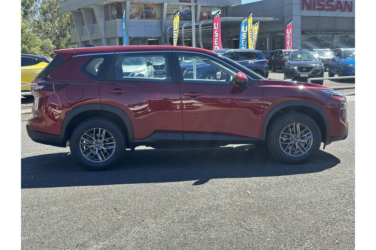 2026 Nissan X-TRAIL ST T33