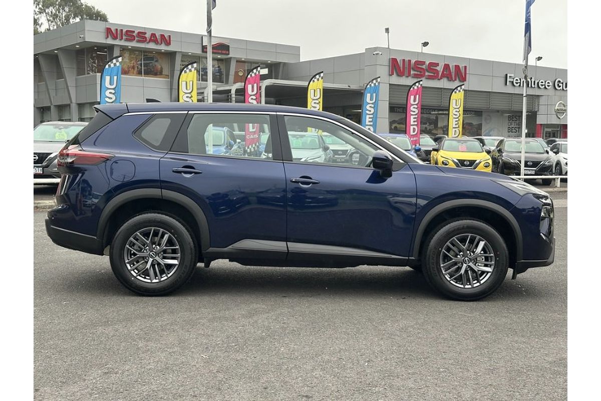 2026 Nissan X-TRAIL ST T33