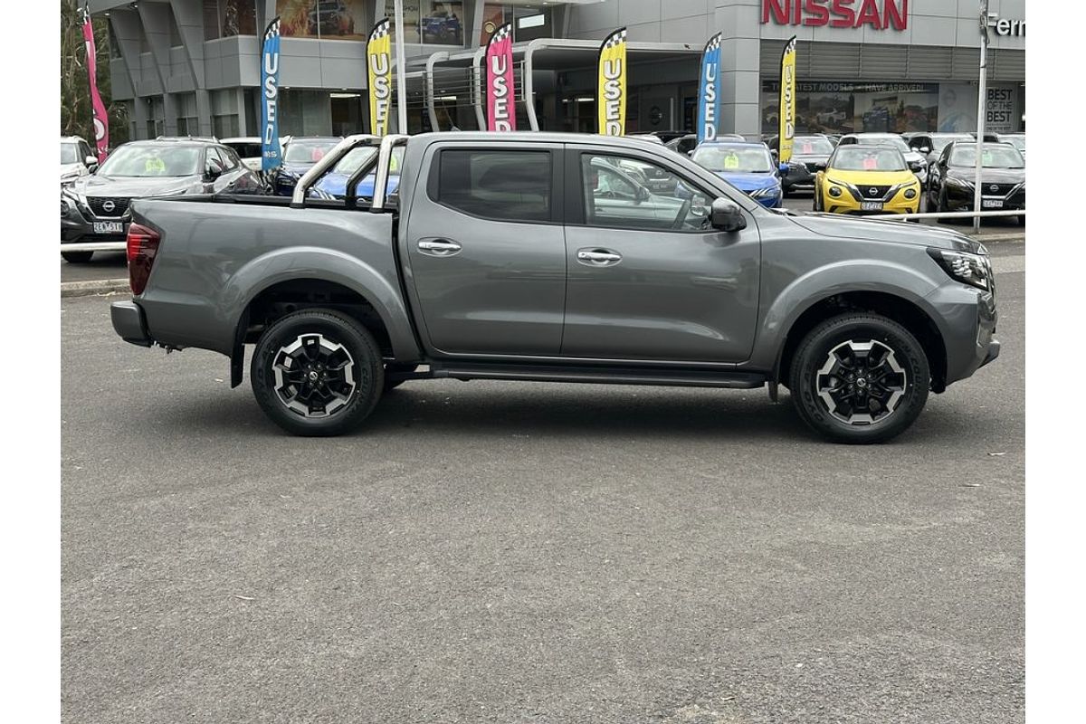 2025 Nissan Navara ST-X D23 4X4
