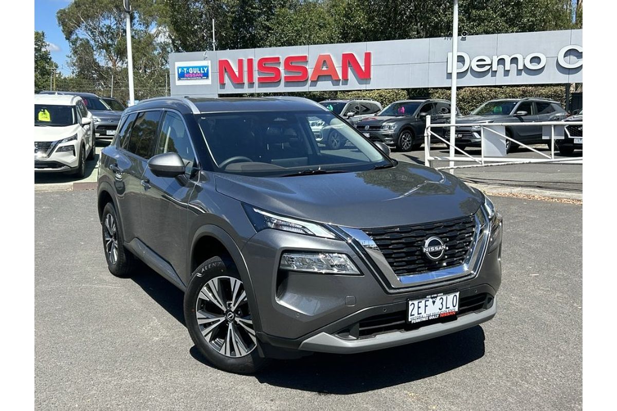 2025 Nissan X-TRAIL ST-L T33