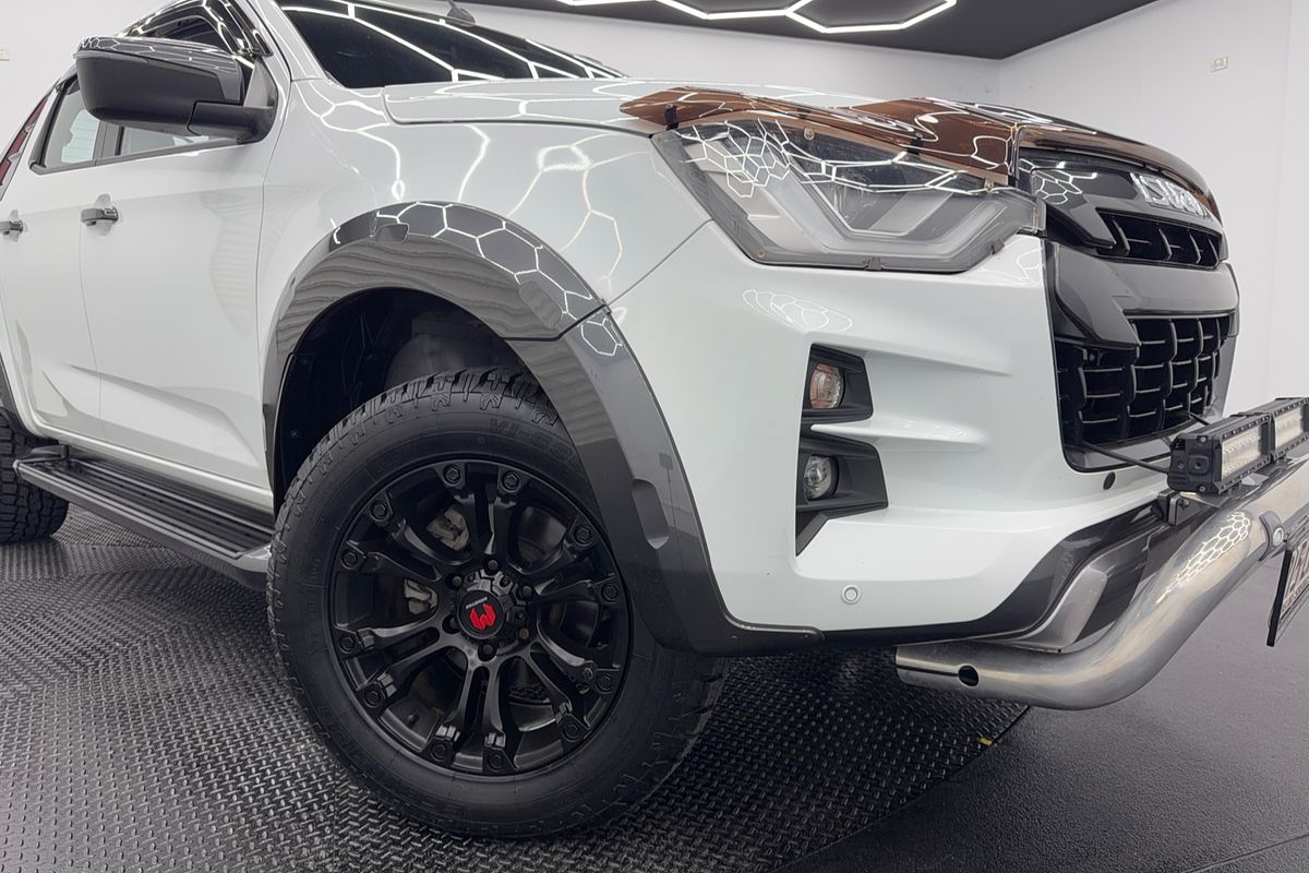 2021 Isuzu D-MAX X-TERRAIN 4X4