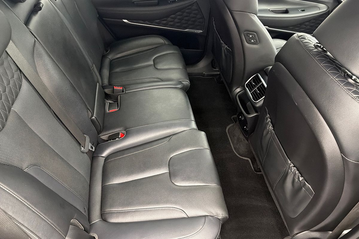 2020 Hyundai Santa Fe Highlander TM.2