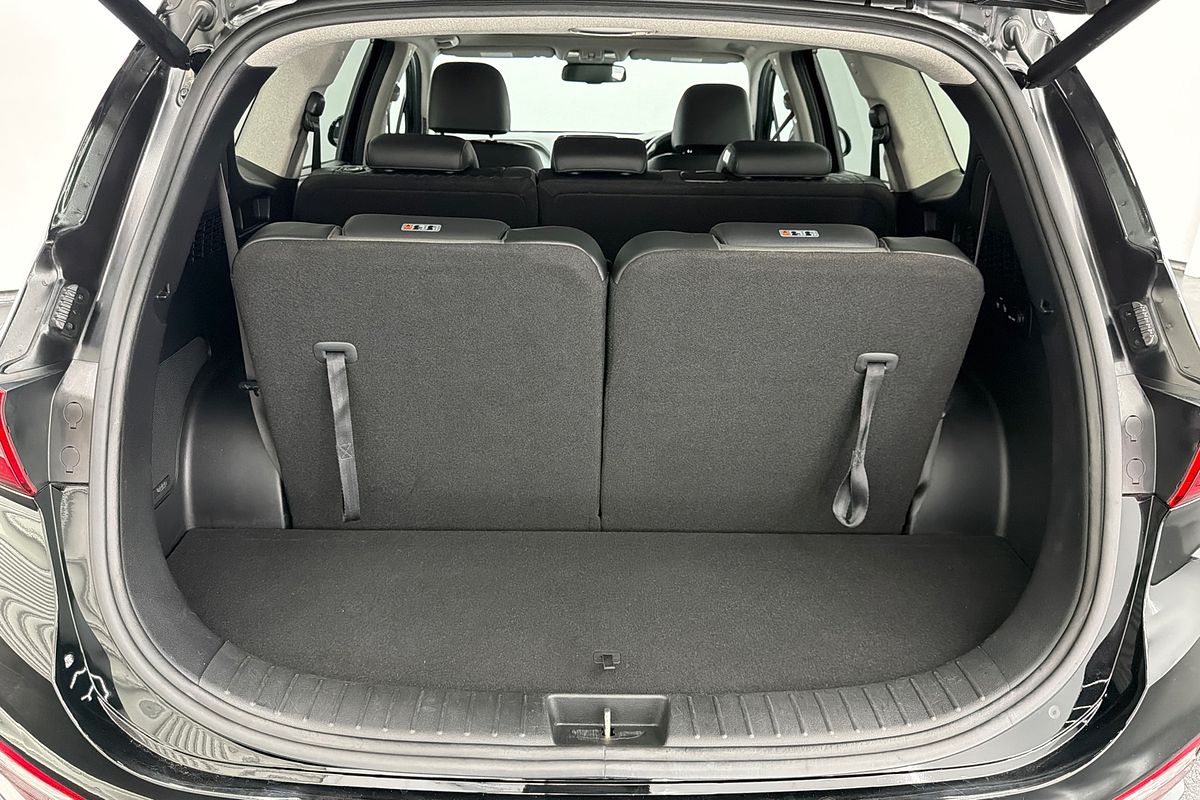 2020 Hyundai Santa Fe Highlander TM.2