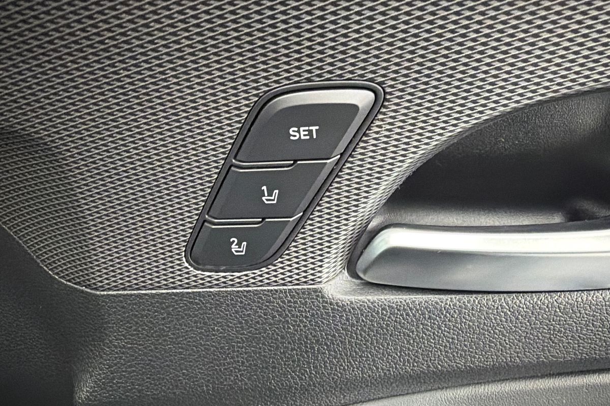 2020 Hyundai Santa Fe Highlander TM.2