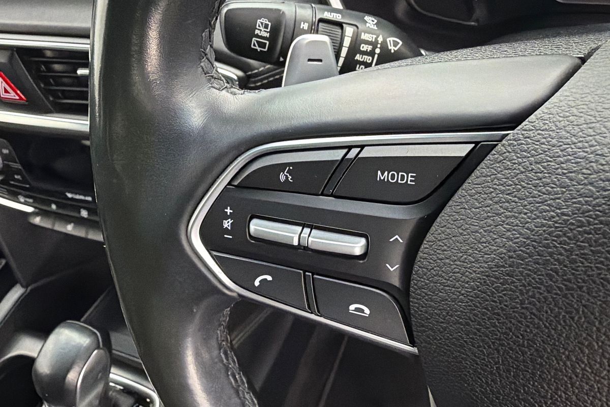 2020 Hyundai Santa Fe Highlander TM.2